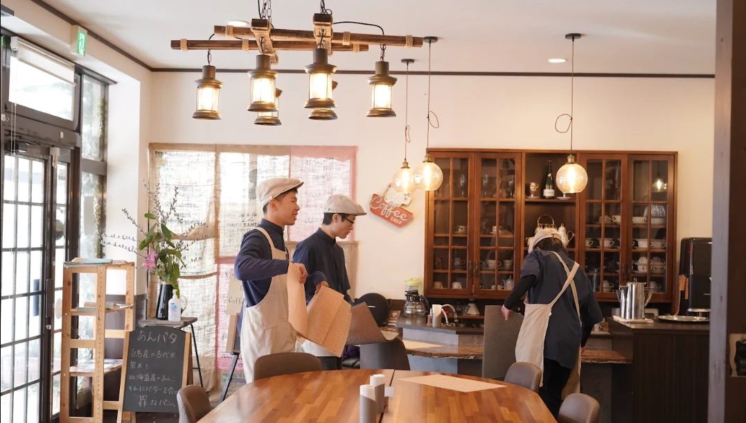 Cafe 米花の店内